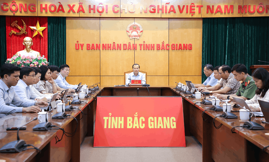 Prime Minister Pham Minh Chinh: Drastically implement "3 strengthen", "5 step up" in digital...|https://duongdaynong.bacgiang.gov.vn/web/chuyen-trang-english/detailed-news/-/asset_publisher/MVQI5B2YMPsk/content/prime-minister-pham-minh-chinh-drastically-implement-3-strengthen-5-step-up-in-digital-transformation